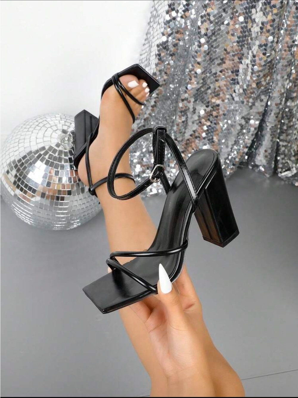 SHEIN Black Strappy Square-Toe Block Heel Sandals